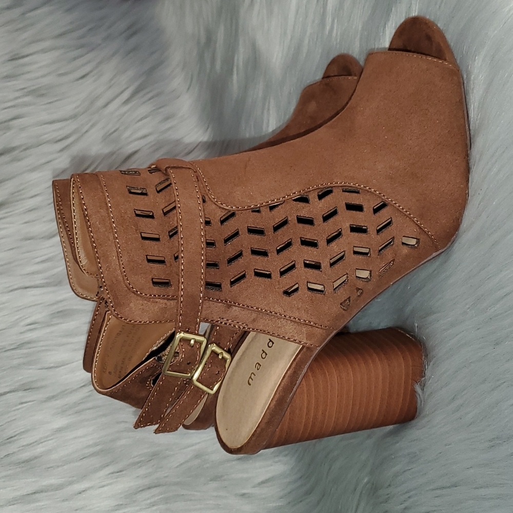 Madden Girl brown suede heel